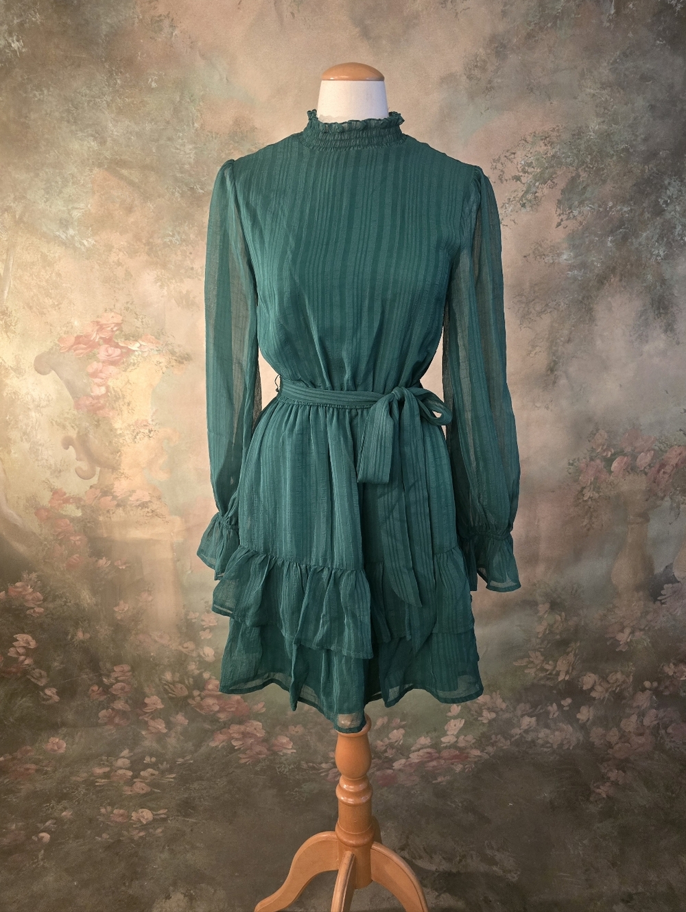 A. Calin Flying Tomato Green Mini Dress High Smocked  Neck Puffed Sleeves